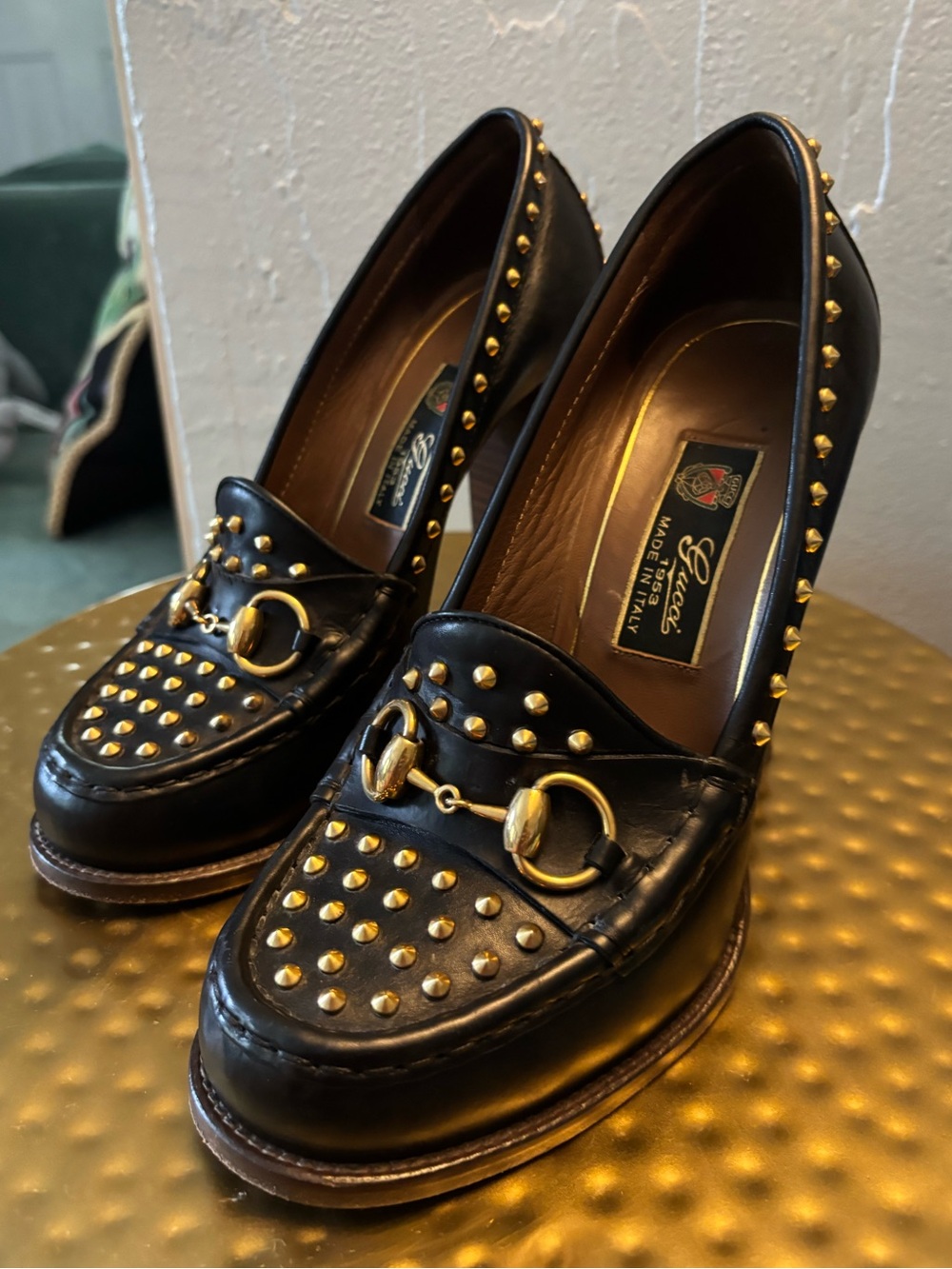 Gucci Horsebit Accent Leather Pumps with Gold Studs Black Size 40 US 9.5/10